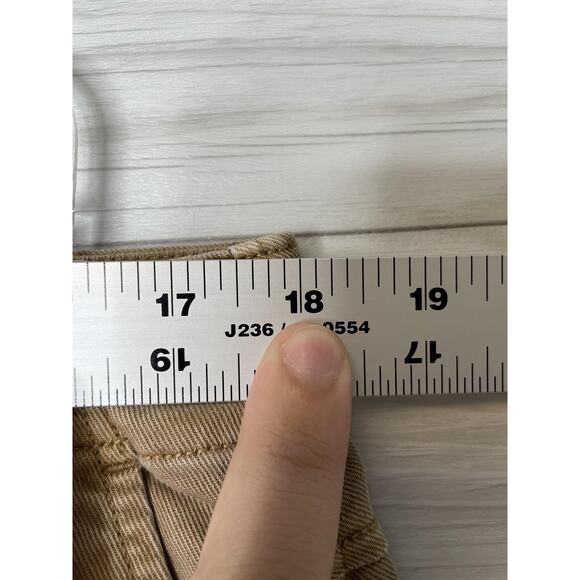 GAP Cargo Pants Womens 14 Khaki Loose Khaki Mojave Regenerative Cotton Casual - Picture 4 of 14